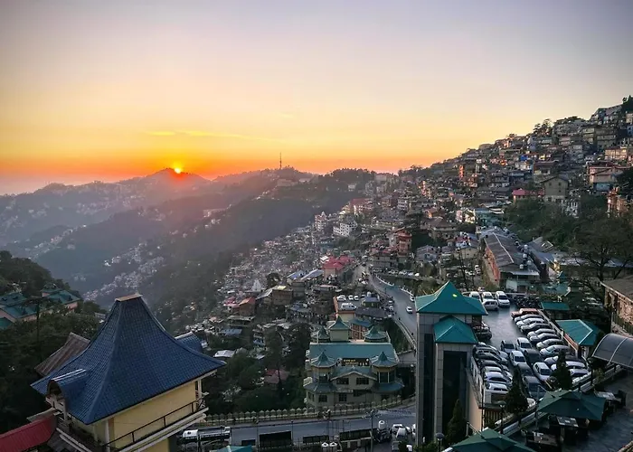 Krishna Hill Stay Near Mall Road
